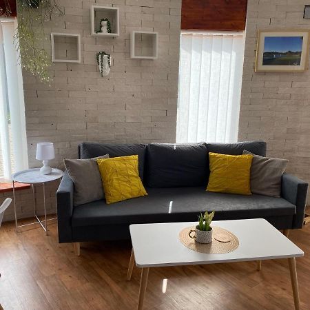 Ferienwohnung U Vrabcaka Zlonin Exterior foto