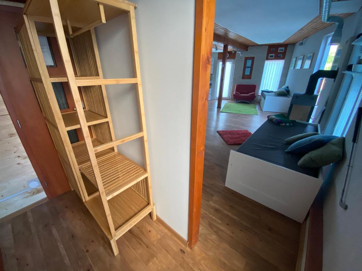 Ferienwohnung U Vrabcaka Zlonin Exterior foto